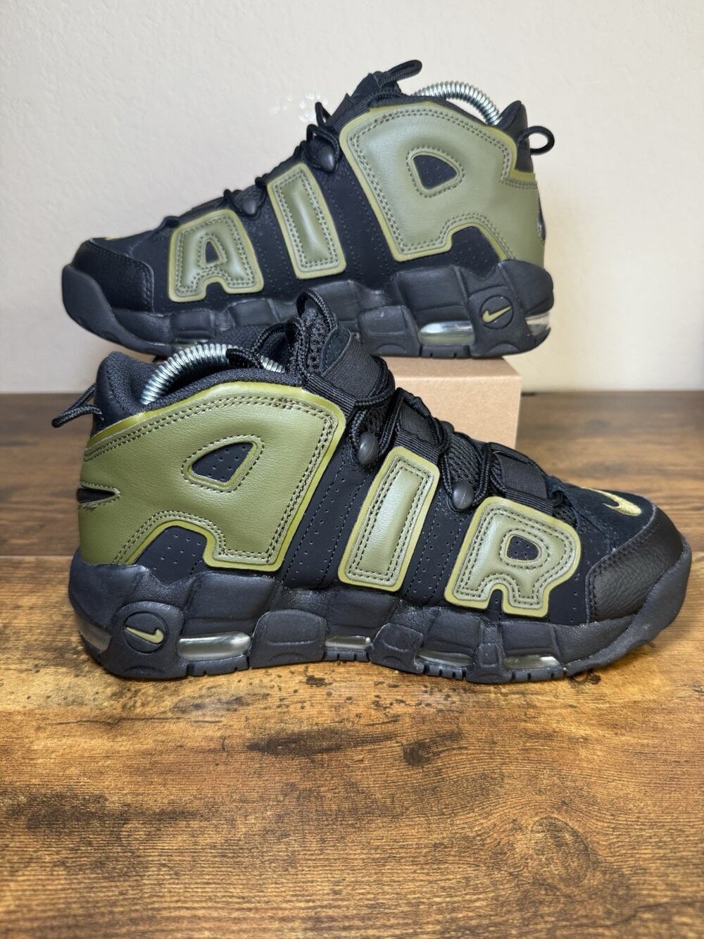 Nike Air More Uptempo 96 Black Green Scottie Pippen DH8011 001 Men Shoe Size 7.5